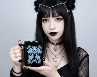 Kubek Dumbstep WoW na zamówienie – czarny, błyszczący, ceramiczny – Dumbstep w świetle świtu <Revival> Wzór fantasy Wolf