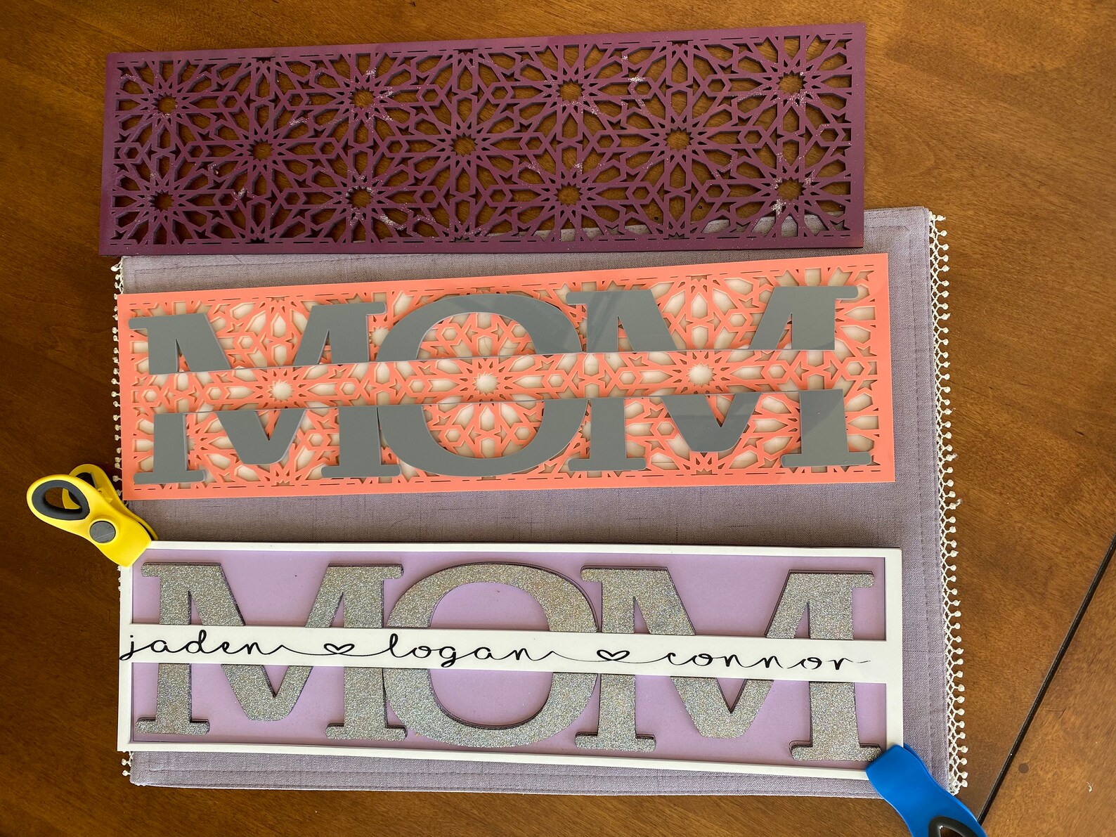 Download SVG File to Create MOM Sign with Split Monogram with or | Etsy