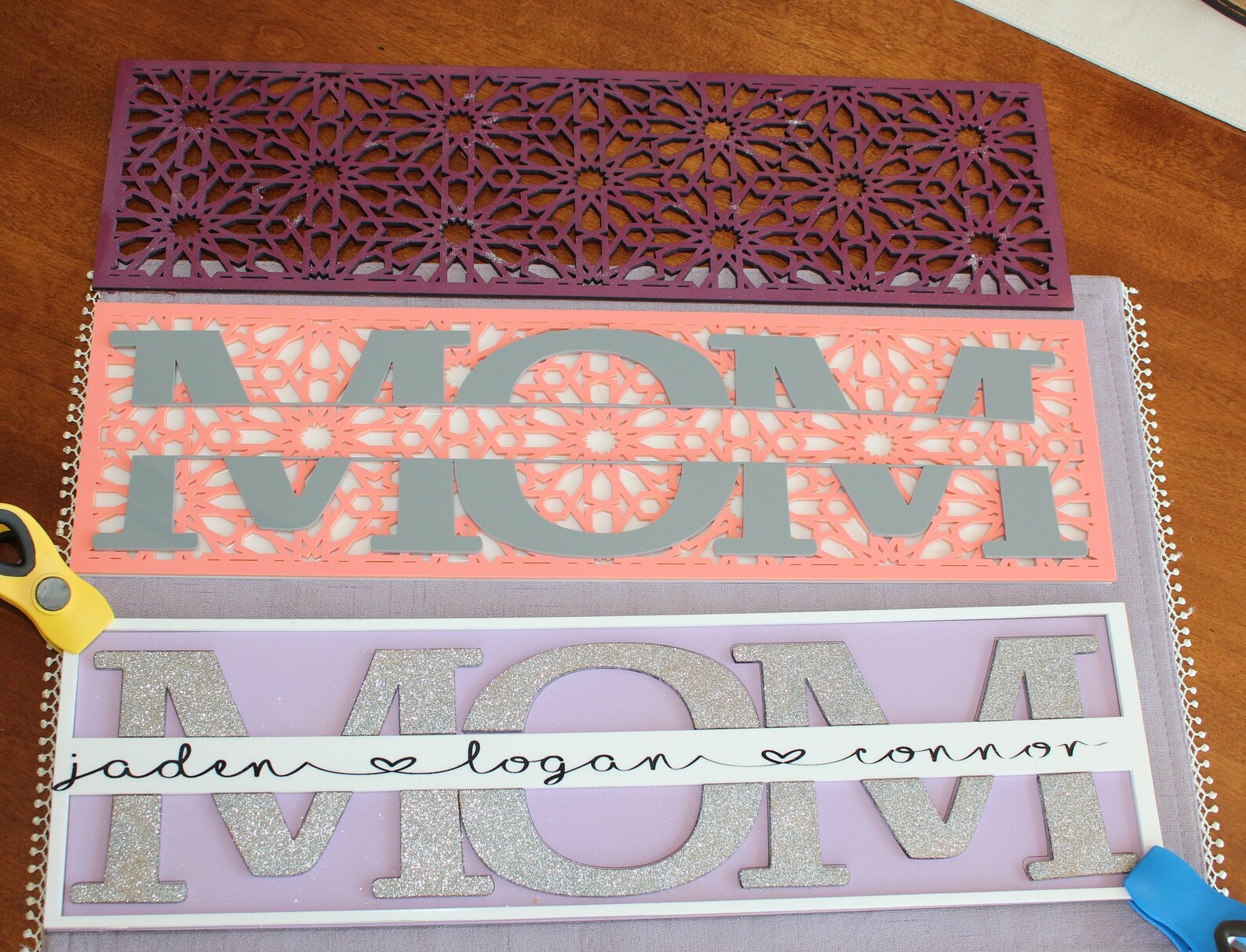 Download SVG File to Create MOM Sign with Split Monogram with or | Etsy