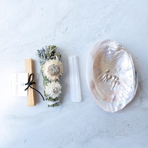 New Beginnings Ritual Kit, Sage Smudge Kit, Energy Cleansing Ritual Kit, Sage Smudge Gift, Palo Santo, Selenite Crystal, Box Spiritual Gift