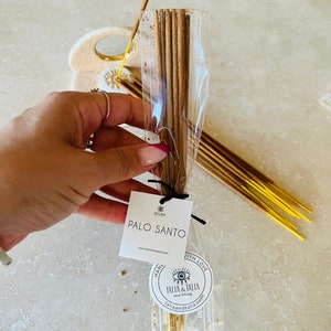 Palo Santo Incense Sticks , Peru Holy Wood Incense , For Purify Meditation, 100% Natural and Organic incense sticks