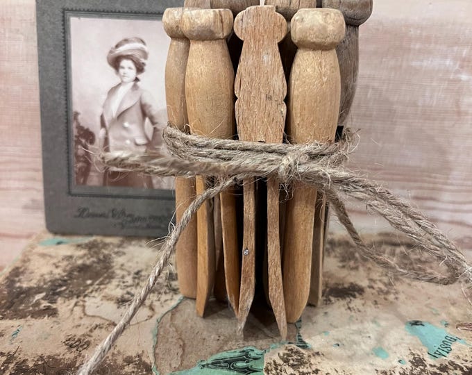 12 Vintage Wooden Clothespins Bundle - Etsy