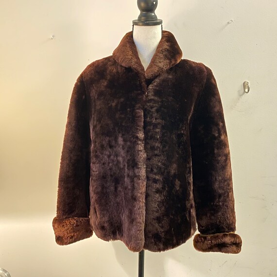 Vintage Mid-Century Fur | Luxurious Mouton Fur Cr… - image 1