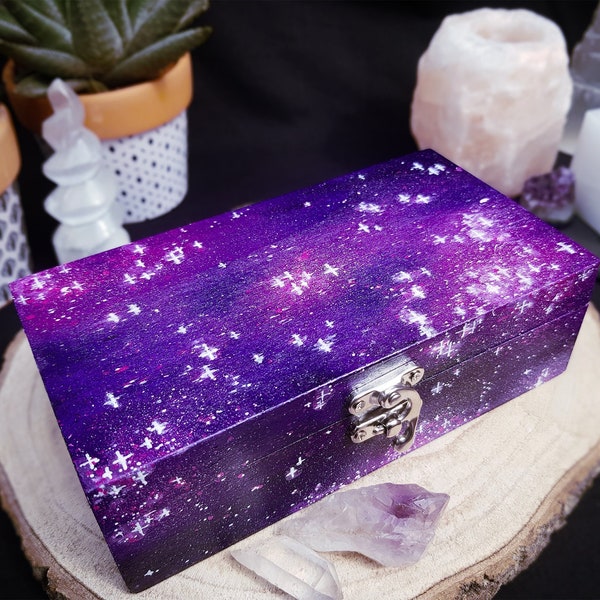 Purple Space Tarot & Crystal Storage Box | Galaxy Stars Painting, Wicca Witch Chest, Trinket Keepsake, Travel Altar Jewellery Box Gift UK