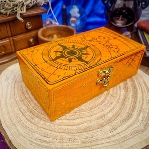 Boîte à bijoux personnalisée Glowing Sun | Rangement cristaux et tarot, coffre spatial sorcière wicca, souvenir bohème de rangement zodiaque, Royaume-Uni