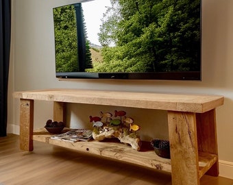 Rustic Reclaimed Oak TV Stand – Solid Wood Console with Storage for Living Room