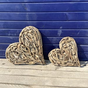 Rustic Driftwood Heart Wall Hanging – Coastal Nautical Wooden Heart Set