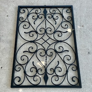 Handmade Wrought Iron Outdoor Wall Decor: Garden Patio Art