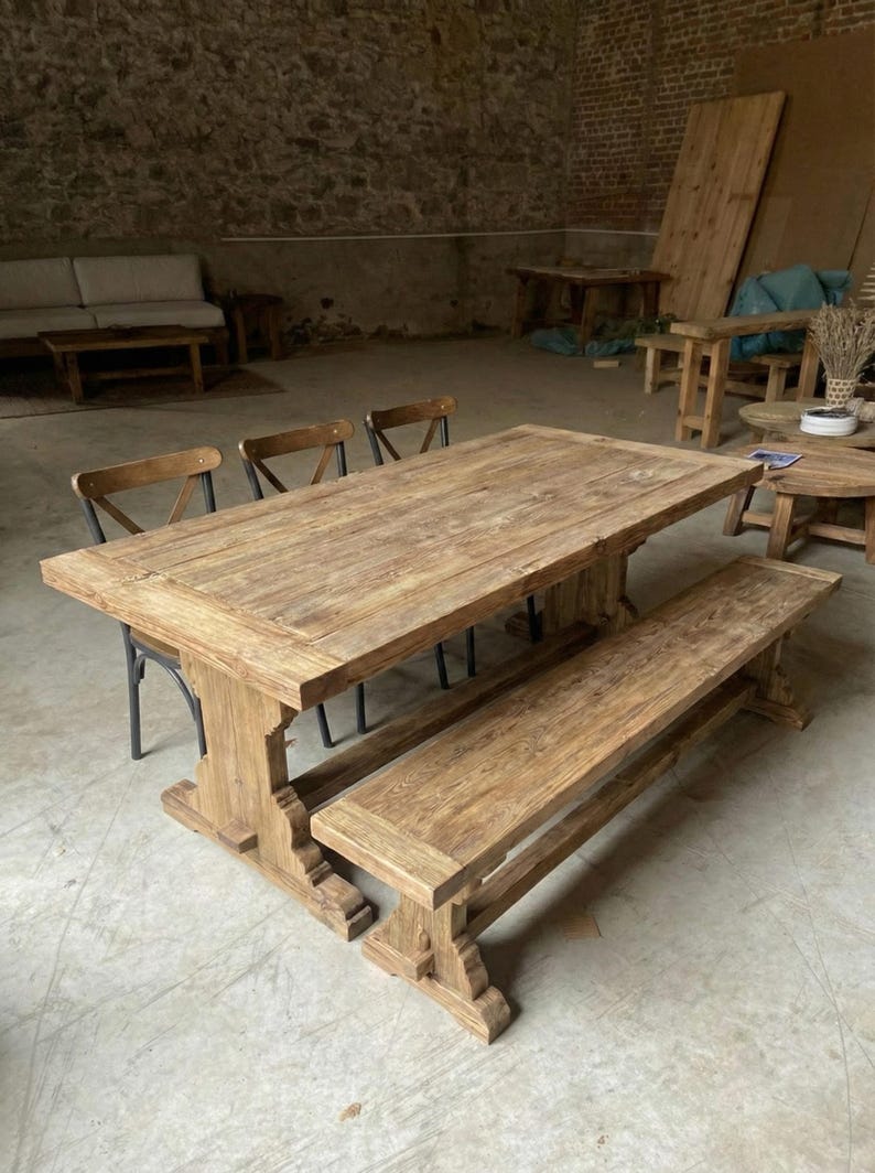 Handgjort matbord i återvunnet trä – Rustikt modernt köksbord med piedestal bild 14