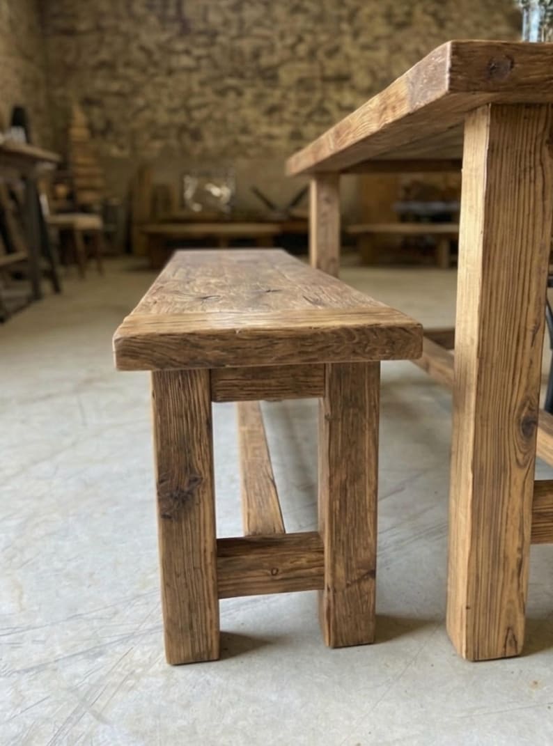 Tavolo da pranzo artigianale in legno di recupero: tavolo da cucina rustico in stile fattoria immagine 16