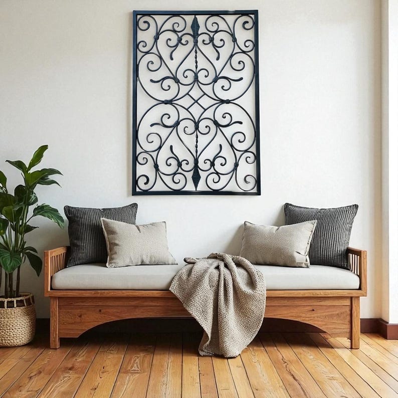 Decoración de pared rústica de hierro forjado: panel de metal hecho a mano para paredes rústicas o ventanas. imagen 8