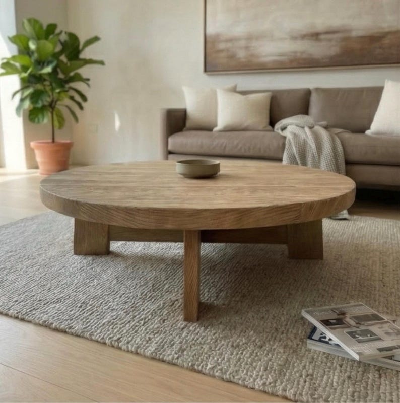 Tavolino rotondo in rovere riciclato – Design moderno, rustico e a basso profilo immagine 8