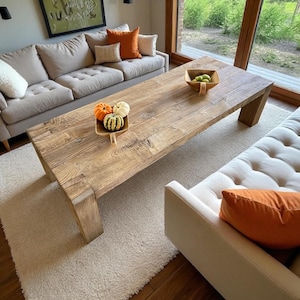 Reclaimed Oak Coffee Table: Rustic Farmhouse Style