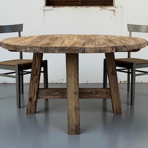 Rustic Reclaimed Round Dining Table - Farmhouse Style Wooden Kitchen ...