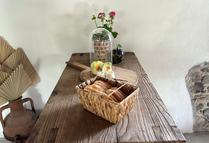 Altholz Kücheninsel: Thekenhöhe Tisch mit Aufbewahrung Bild 4