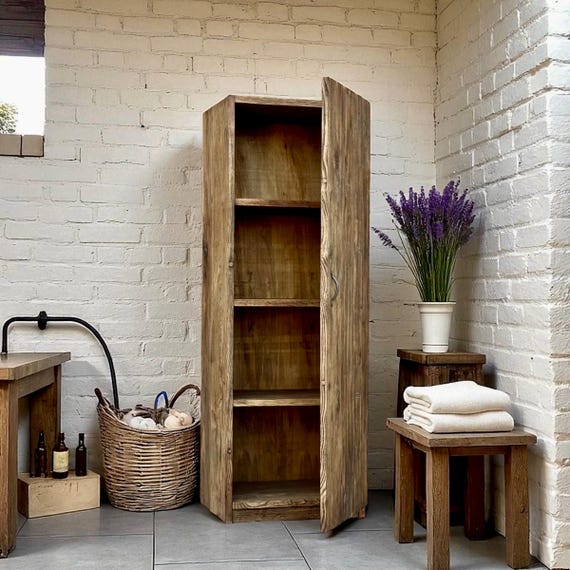 Reclaimed Barn Wood Tall Storage Cabinet – Rustic Farmhouse Kitchen & Bathroom Unit