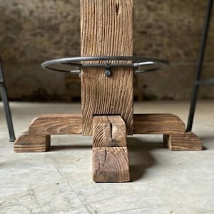 Round Reclaimed Wood Pub Table – Rustic Bar Height Table for Farmhouse & Bistro Spaces image 13