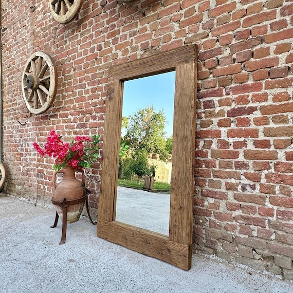 Painted Mirror Made From Reclaimed Teak Wood (90 x 160 cm) Painted Mirror Made From Reclaimed Teak Wood (90 x 160 cm)