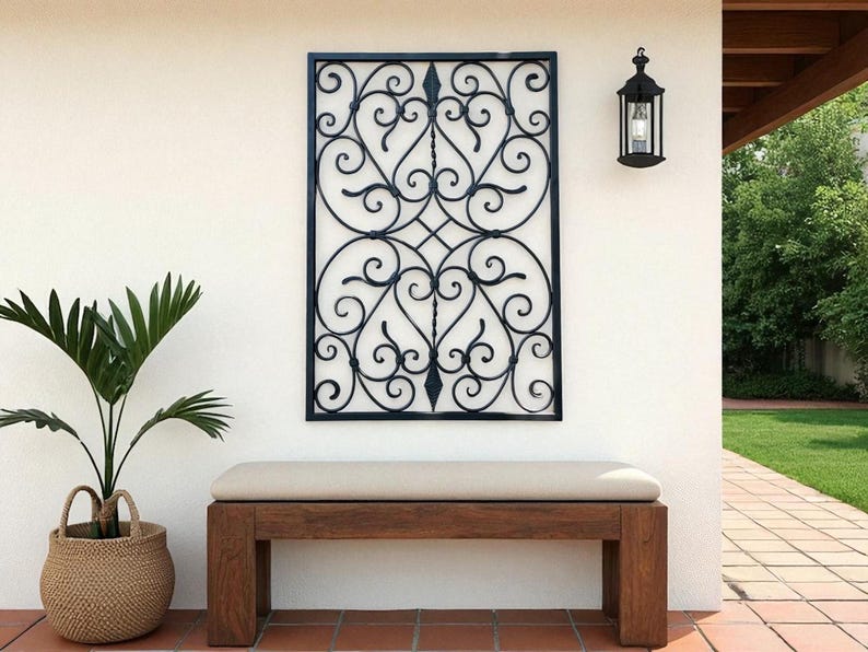Decoración de pared rústica de hierro forjado: panel de metal hecho a mano para paredes rústicas o ventanas. imagen 9