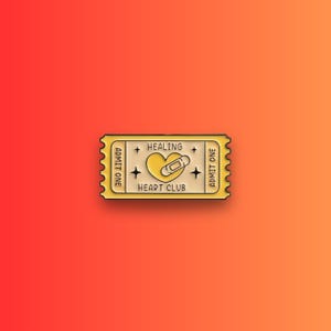 Cartoon Ticket Club Heilung Herz Emaille Pin - Brosche Pins & Geschenk Stimmung Ticket Social Club Abzeichen - Für Rucksäcke Bekleidungsaccessoires