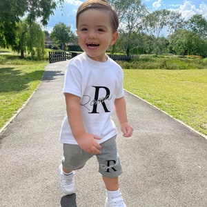 Grey and white personalised shorts set / Initial and name shorts set / children’s summer two piece / personalised summer wear / tracksuit
