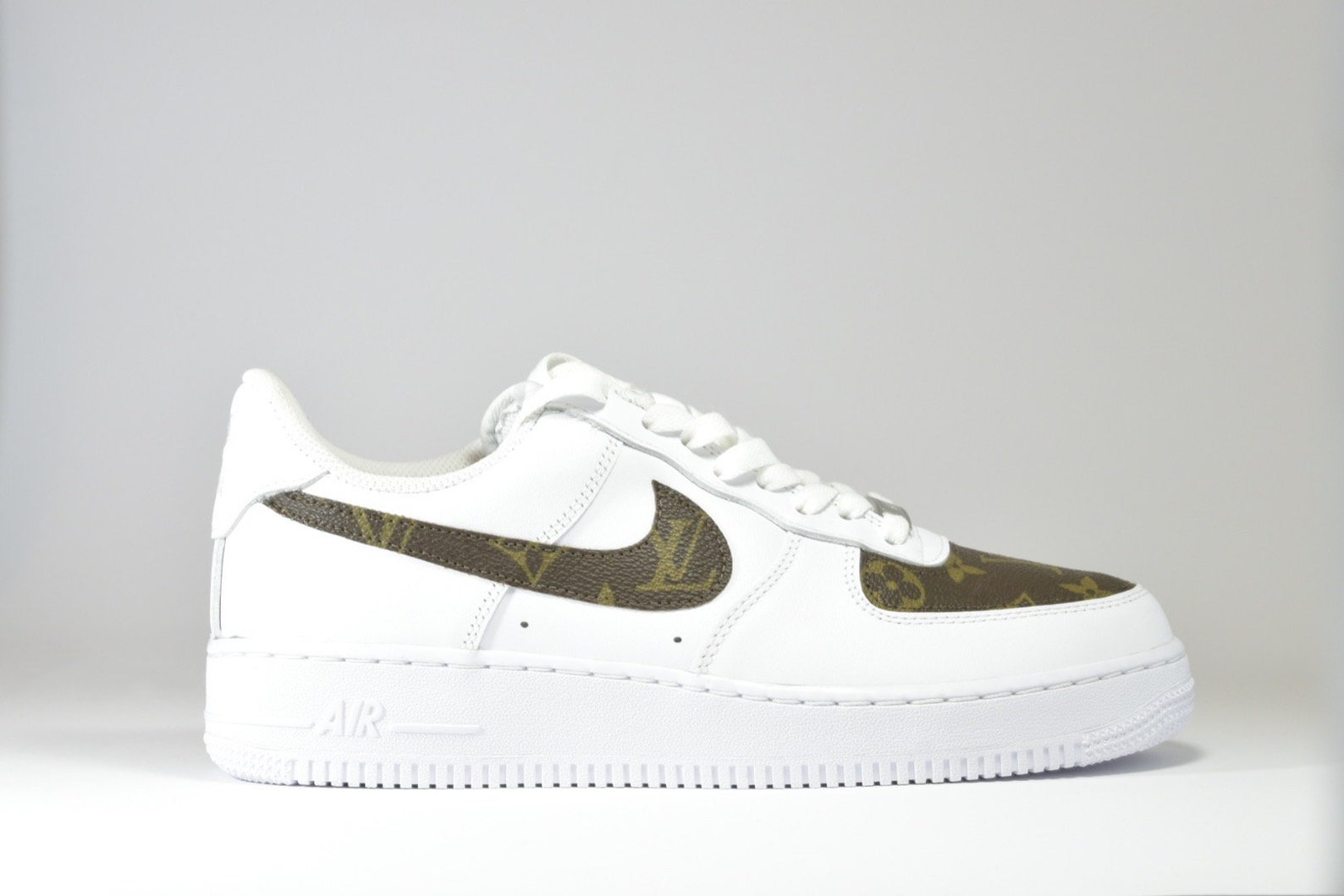 af1 toe box