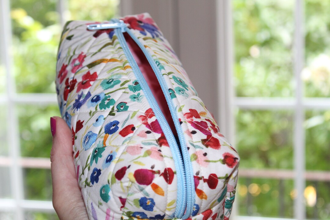 Quilted Boxy Bag Pattern With Step by Step Video Tutorial by Sewspire ...