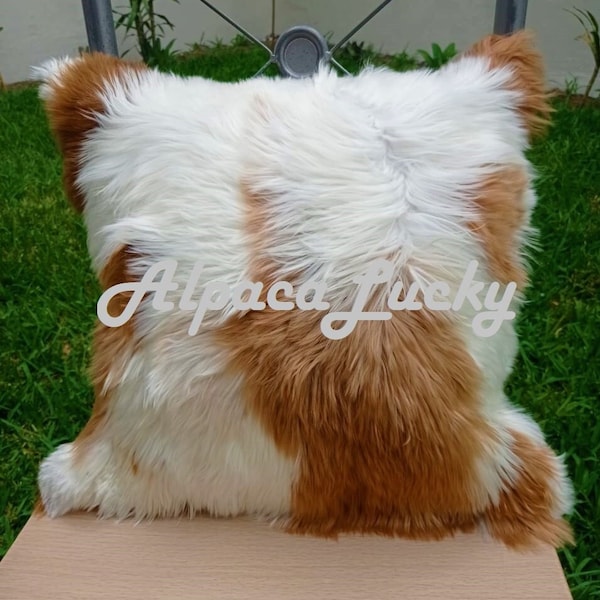 Llama Pillow Cover (12 x 18 inches)
