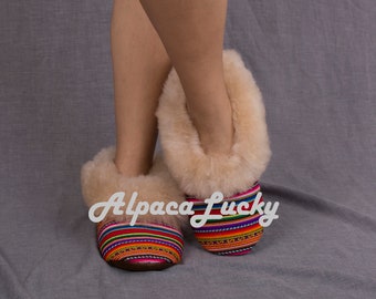 FreeCruelty Rainbow Alpaca Fur Slippers, unisex slippers, unisex alpaca fur slippers, fur slippers, soft slippers, alpaca slippers