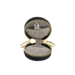 The Ring Keeper Small Jewelry Case, Ring Holder, Ring Storage. afbeelding 2