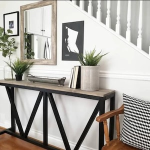 DIY Farmhouse Console table: Instantly download digital plans for comfort and style!
