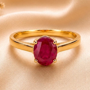 Ruby Oval Gold Ring, Oval Ruby Solitaire Ring, Simulated Ruby Ring, Ruby Jewelry Ring, Minimalist Engagement Ring, Gift for Her