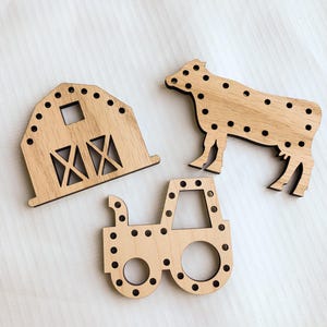 Bauernhof Lace Up SVG Schnittdatei für Laser Vektor mit Traktor SVG, Scheune und Milchkuh | Holz Schnür Spielzeug Laser Cut Designs