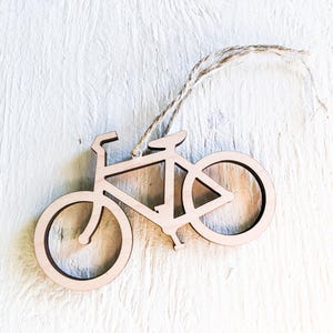 Fietsornament kerst-SVG, fiets lasergesneden bestanden kerstversieringen