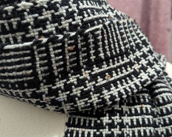 Black and off white tweed houndstooth plaid scarf