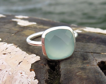 Chalcedony ring, 925 sterling silver ring, gemstone rings for women, blue stone ring, chalcedony jewellery, aqua ring, Australia seller only