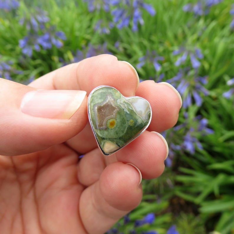 Rhyolite jasper heart ring size 6.5 N 54 rainforest jasper green gemstone 925 sterling silver jewelry forest jasper rings crystal jewellery