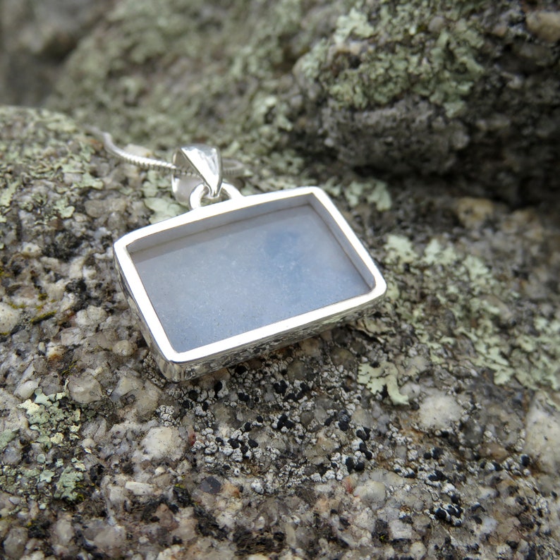 Scenic agate gemstone pendant, scenic dendritic agate necklace, picture agate pendant, gemstone jewellery scenic dendrite moss agate jewelry