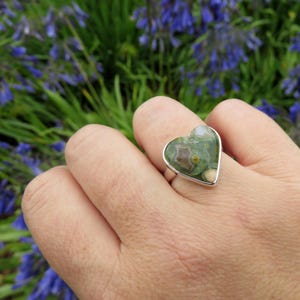 Rhyolite jasper heart ring size 6.5 N 54 rainforest jasper green gemstone 925 sterling silver jewelry forest jasper rings crystal jewellery