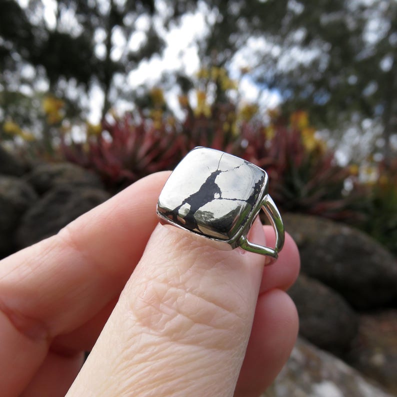 Healers gold ring size 9 mens Wiccan apache gold 925 sterling silver iron pyrite jewellery witch magnetite gemstone womens metaphysical