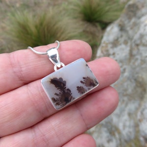 Scenic agate gemstone pendant, scenic dendritic agate necklace, picture agate pendant, gemstone jewellery scenic dendrite moss agate jewelry