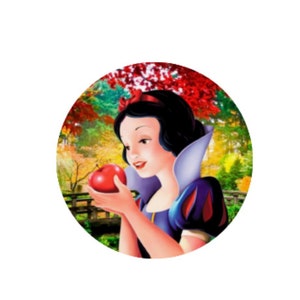 Snow White Princess Vintage Cartoon Round Glass Flatback Cabochon 20mm