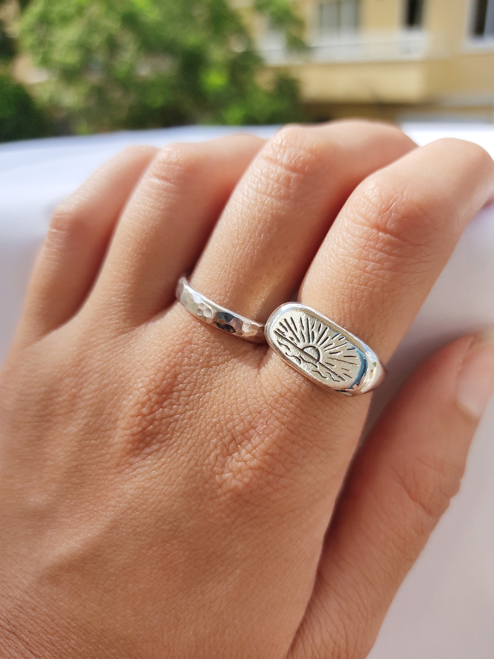 SUNSET WAVE RING