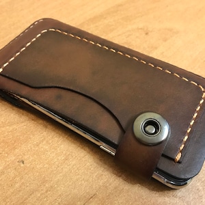 Hülle für iPhone 15 Pro Max aus Bisonleder mit echtem Gürtelclip + KOSTENLOSE PERSONALISIERUNG