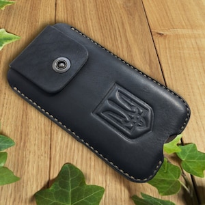 Handyhülle aus Leder für den Gürtel. Telefonholster aus Leder. iPhone-Holster. Handyholster. Holster für iPhone 13 Pro Max. Telefonhalter aus Leder.