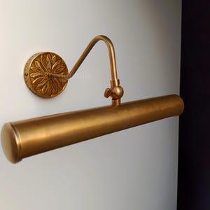 Modern Painting Light Brass Antique Picture Wall Light Solid Brass Best Christmas Light.