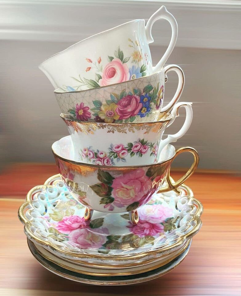 Teetering Teacups” Centerpiece #3 – MISS PARTY