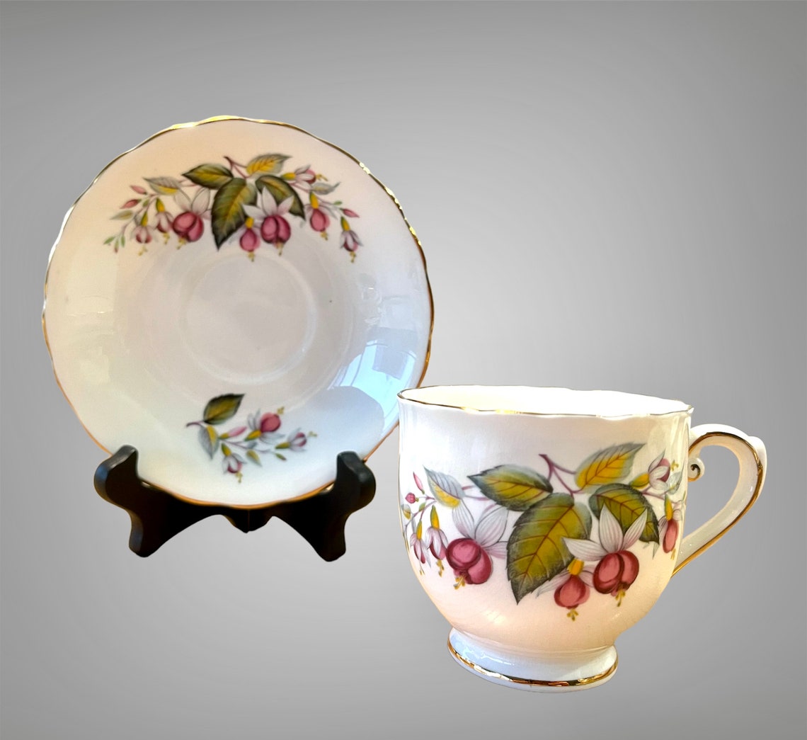 Bulk Lot of 4 Teacups & Saucers Mix and Matched Sets Yellows Etsy Canada