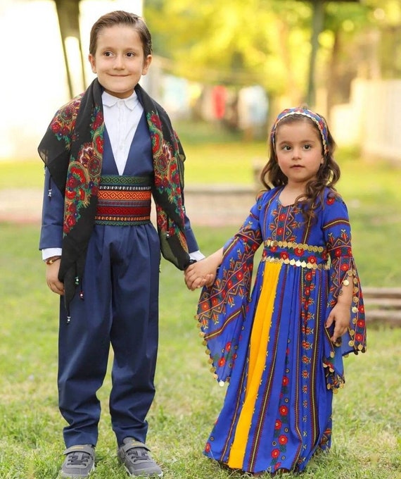 kurdish dress