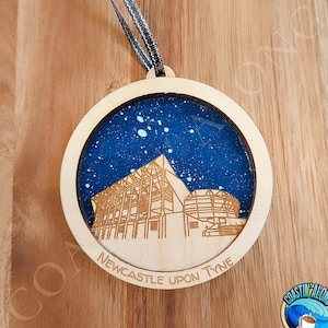 St. James&#39; Park Wooden Bauble